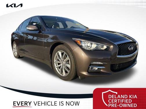 2015 INFINITI Q50 Premium