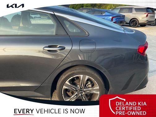 Gravity Gray 2023 Kia K5 EX
