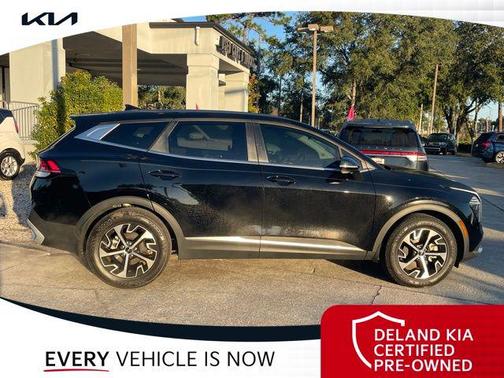 2025 Kia Sportage EX