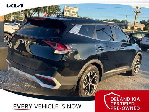 2025 Kia Sportage EX