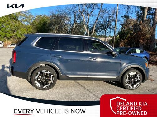 Midnight Lake Blue 2024 Kia Telluride S