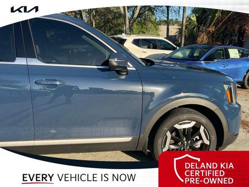 Midnight Lake Blue 2024 Kia Telluride S
