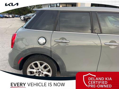 Moonwalk Grey Metallic 2020 MINI Hardtop Cooper S