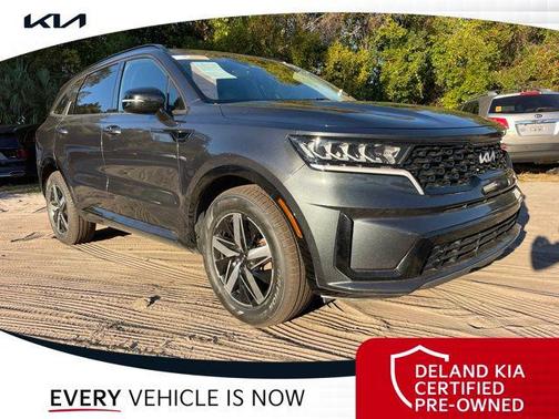2022 Kia Sorento S