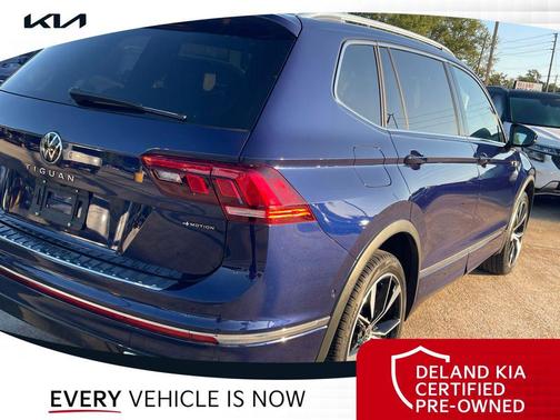 Atlantic Blue Metallic 2022 Volkswagen Tiguan 2.0T SEL R-Line 4MOTION