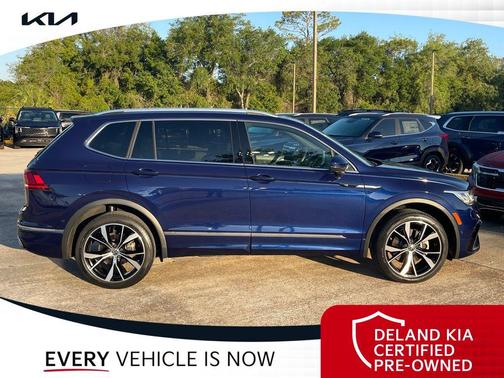 Atlantic Blue Metallic 2022 Volkswagen Tiguan 2.0T SEL R-Line 4MOTION