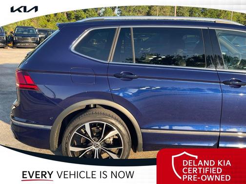 Atlantic Blue Metallic 2022 Volkswagen Tiguan 2.0T SEL R-Line 4MOTION