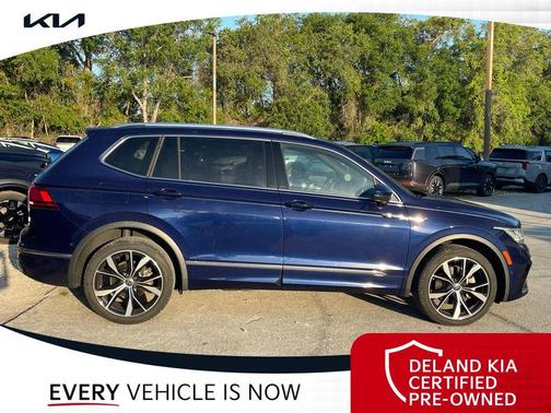 Atlantic Blue Metallic 2022 Volkswagen Tiguan 2.0T SEL R-Line 4MOTION