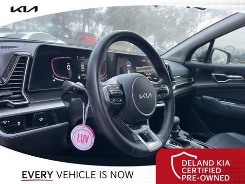 2024 Kia Sportage EX