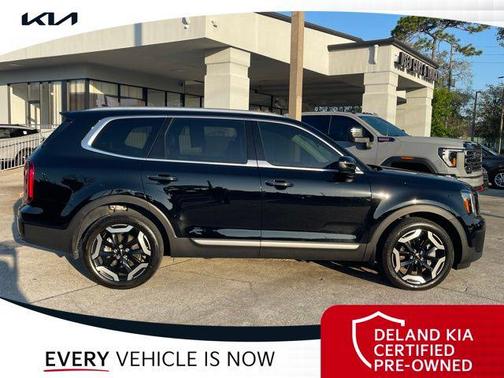 Ebony Black 2025 Kia Telluride S