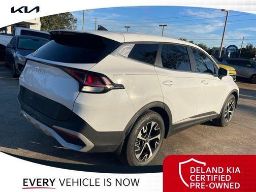 2024 Kia Sportage EX