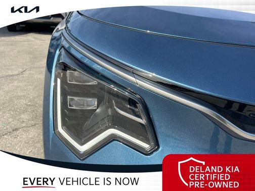 Mineral Blue 2026 Kia Niro Touring