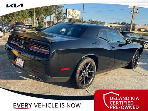 2023 Dodge Challenger SXT