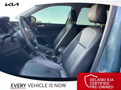 Silk Blue Metallic 2020 Volkswagen Tiguan 2.0T SE