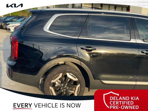 Ebony Black 2025 Kia Telluride S