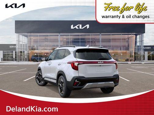 White Pearl 2026 Kia Seltos SX