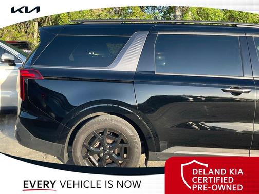 Aurora Black 2025 Kia Carnival SX Prestige