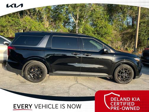 Aurora Black 2025 Kia Carnival SX Prestige