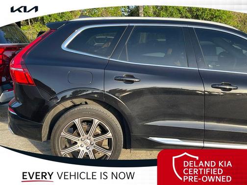 Onyx Black Metallic 2021 Volvo XC60 T5 Inscription