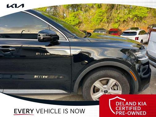 Ebony Black 2023 Kia Sorento LX