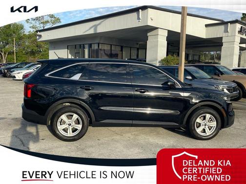 Ebony Black 2023 Kia Sorento LX