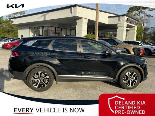 2024 Kia Sportage EX