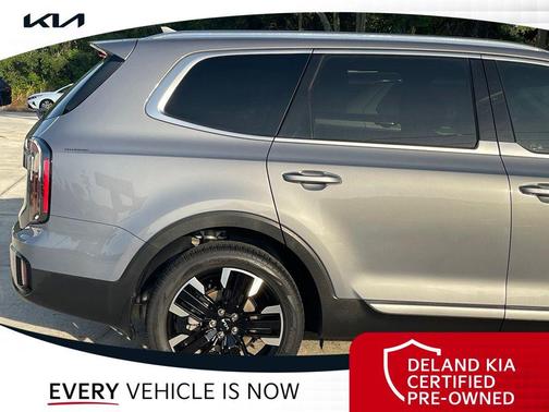 Everlasting Silver 2023 Kia Telluride SX