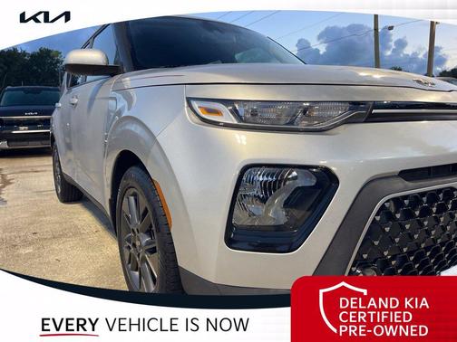 Sparkling Silver 2021 Kia Soul EX