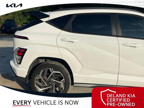 Atlas White 2024 Hyundai KONA N Line