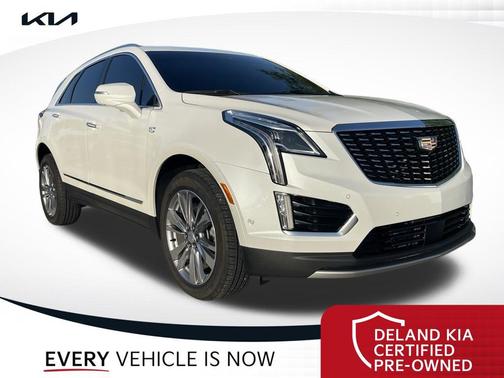 Crystal White Tricoat 2023 Cadillac XT5 Premium Luxury