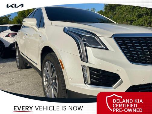 Crystal White Tricoat 2023 Cadillac XT5 Premium Luxury