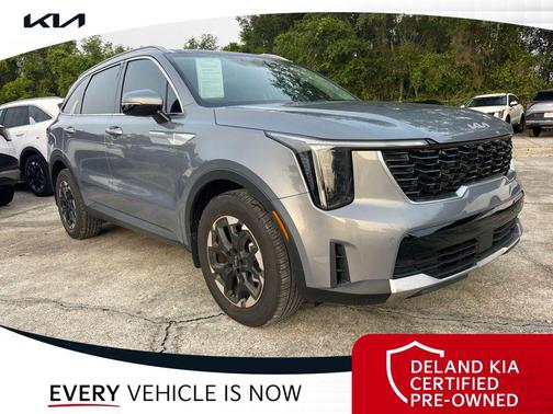 Everlasting Silver 2025 Kia Sorento S