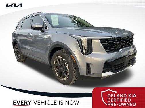 Everlasting Silver 2025 Kia Sorento S