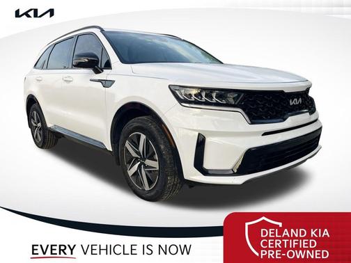 Glacial White Pearl 2023 Kia Sorento S