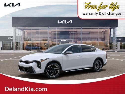 White Pearl 2026 Kia K4 GT-Line