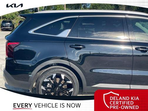 Ebony Black 2025 Kia Sorento SX