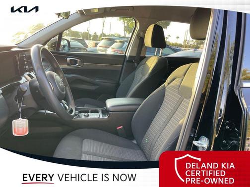 Ebony Black 2022 Kia Sorento LX