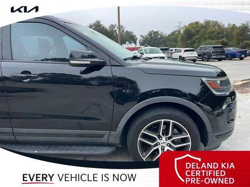 2019 Ford Explorer Sport