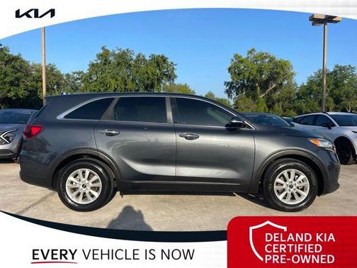 2020 Kia Sorento LX