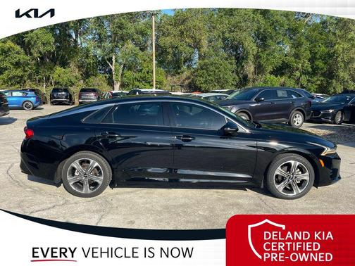 Ebony Black 2024 Kia K5 EX