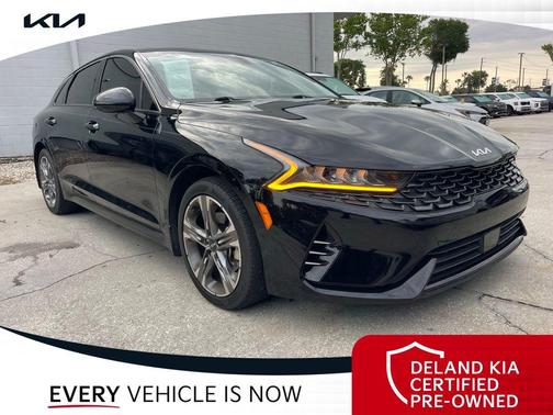 Ebony Black 2024 Kia K5 EX