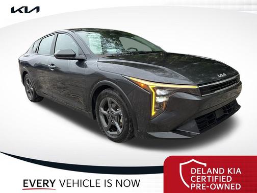 Interstellar Gray 2025 Kia K4 LXS