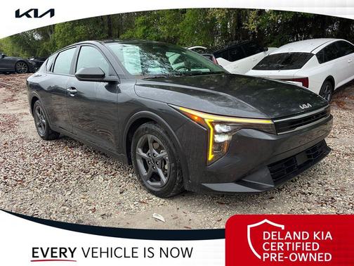 Interstellar Gray 2025 Kia K4 LXS