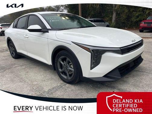 2025 Kia K4 LXS