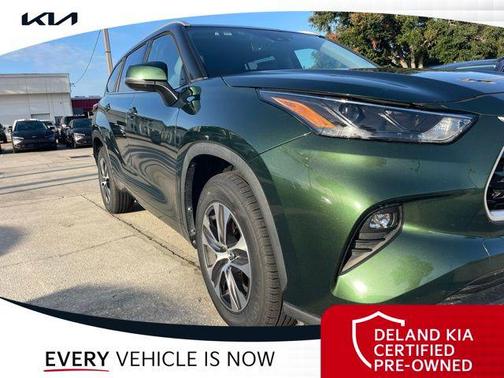 2023 Toyota Highlander XLE