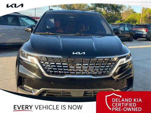 Aurora Black Pearl 2024 Kia Carnival SX