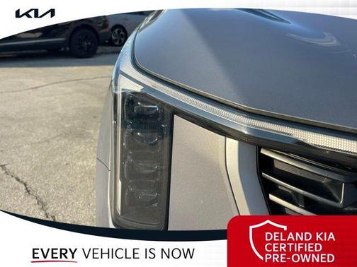 Everlasting Silver 2024 Kia Sorento LX