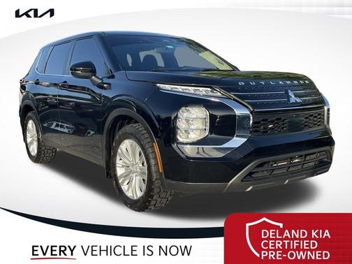 Black Diamond 2024 Mitsubishi Outlander ES