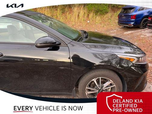 Aurora Black 2023 Kia Forte LXS