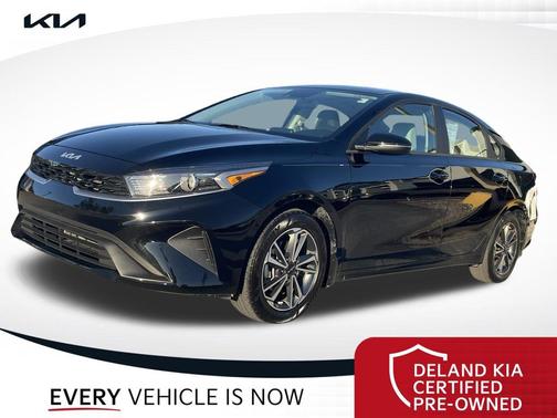 Aurora Black 2023 Kia Forte LXS